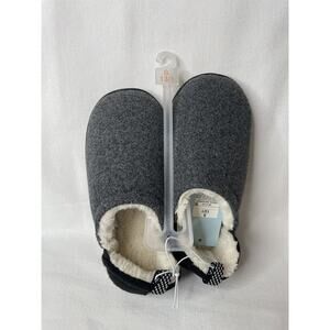 CAT & JACK Youth Boy's Franklin Slippers, Charcoal Gray, Slip On, S
